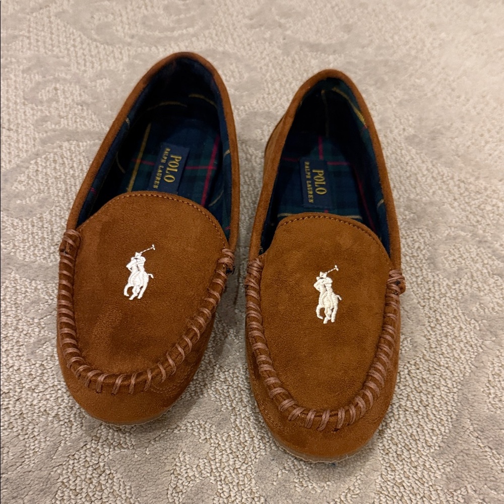 Polo by Ralph Lauren Women’s  Tan suede Loafers/Dezi slipper